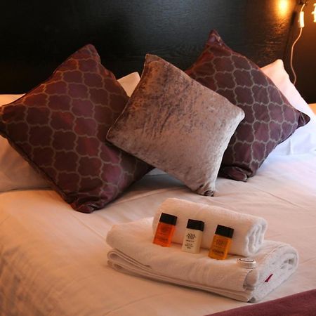 The Lady Elizabeth Hotel Съдбъри Екстериор снимка