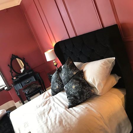 The Lady Elizabeth Hotel Съдбъри Екстериор снимка