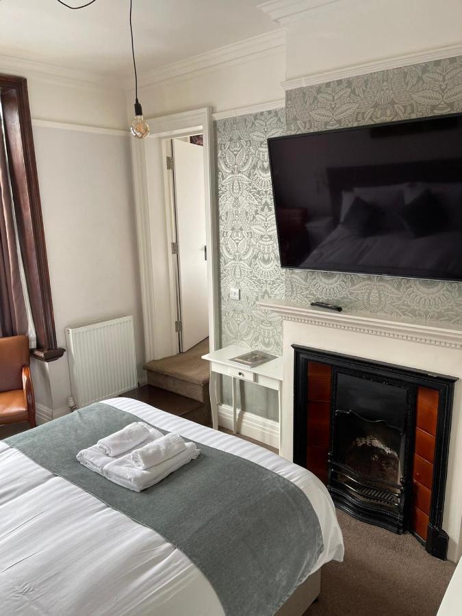 The Lady Elizabeth Hotel Съдбъри Екстериор снимка